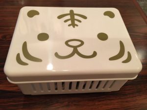 ホワイトタイガーランチボックスパッケージ